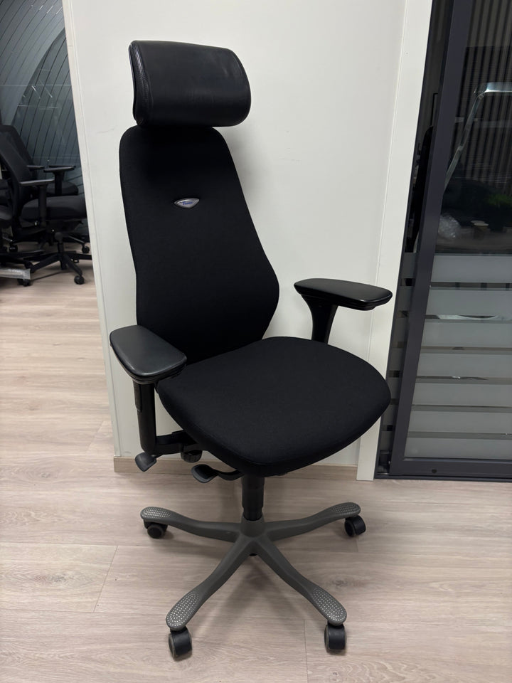 BRUKT & NYTRUKKET | KINNARPS 8000 KONTORSTOL SVART