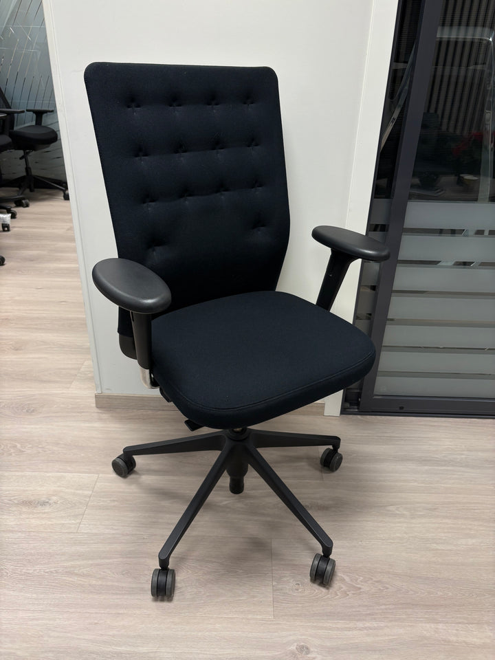 BRUKT | VITRA ID TRIM KONTORSTOL SVART