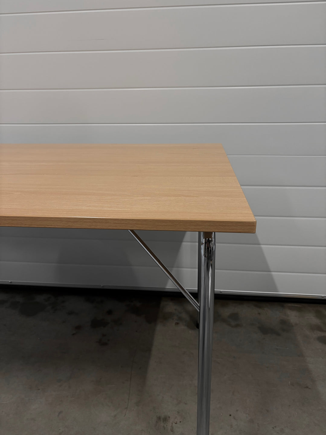 BRUKT | SAMMENLEGGBART SKRIVEBORD/SEMINARBORD FRA NCP