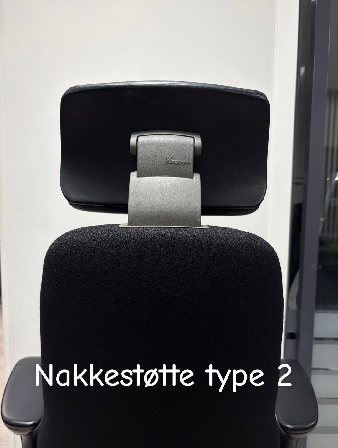 BRUKT & NYTRUKKET | KINNARPS 8000 KONTORSTOL SVART