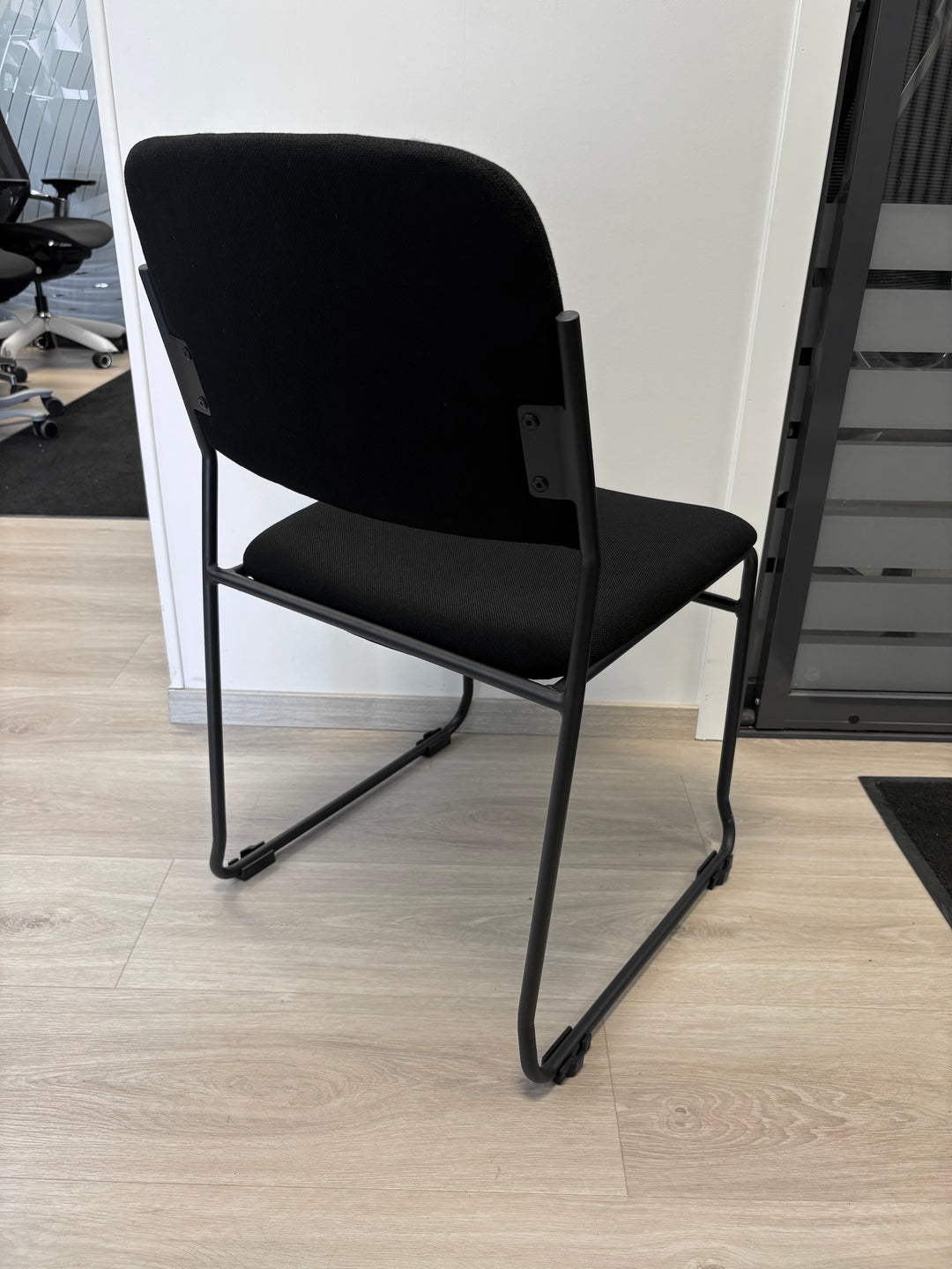 NY | EVO MEET KONFERANSESTOL