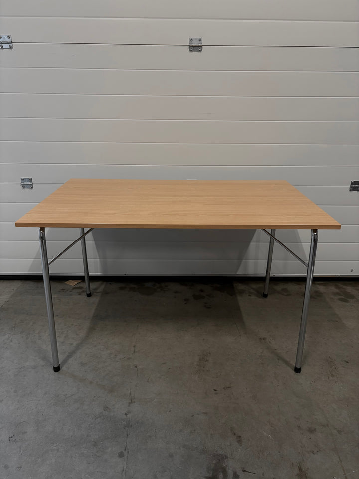 BRUKT | SAMMENLEGGBART SKRIVEBORD/SEMINARBORD FRA NCP