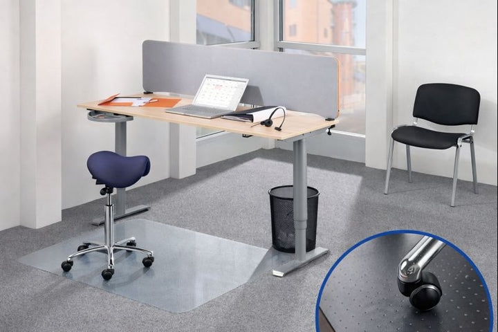 TILBEHØR | VINYL STOLUNDERLAG MED TAGGER TIL ALLE STOLER