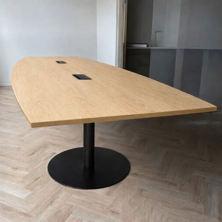 NYTT | LYS EIK BÅTFORMET MØTEBORD/KONFERANSEBORD 2 STØRRELSER