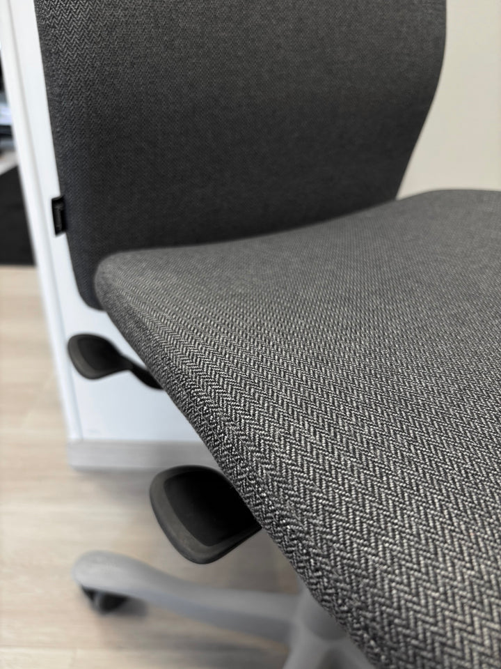 BRUKT | KINNARPS 5000 KONTORSTOL GRÅ