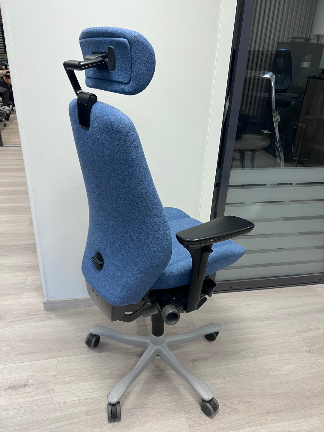 BRUKT | KINNARPS 9000 KONTORSTOL BLÅ