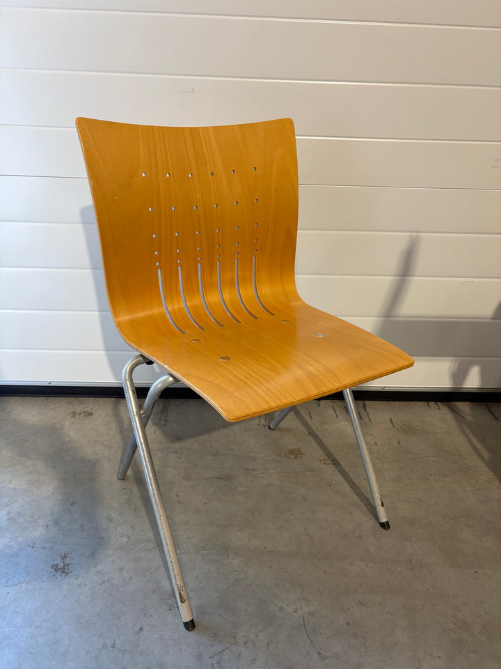 BRUKT | FORA FORM X-PRESS KONFERANSESTOL