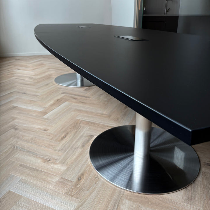 NYTT | MEET BÅTFORMET MØTEBORD/KONFERANSEBORD 360CM (NYHET)
