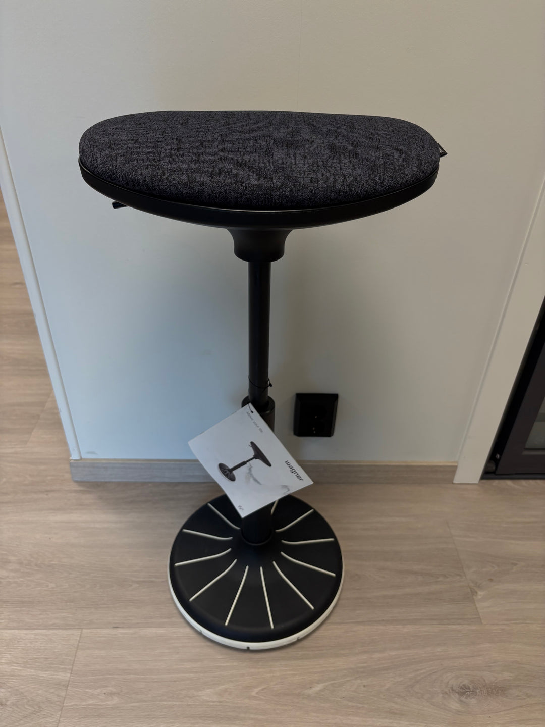 NY (DEMO) | WAGNER W3 HOCKER BALANSESTOL/BARSTOL