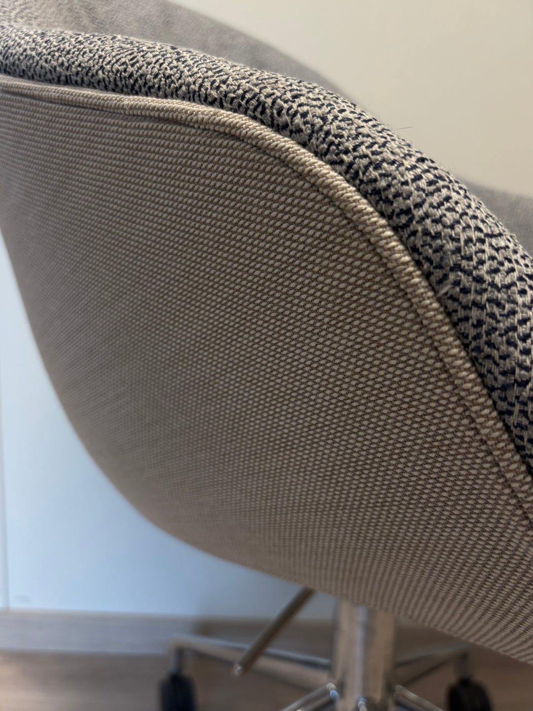 NY (DEMO) | HAY ABOUT A CHAIR AAC153 KONFERANSESTOL/LOUNGESTOL