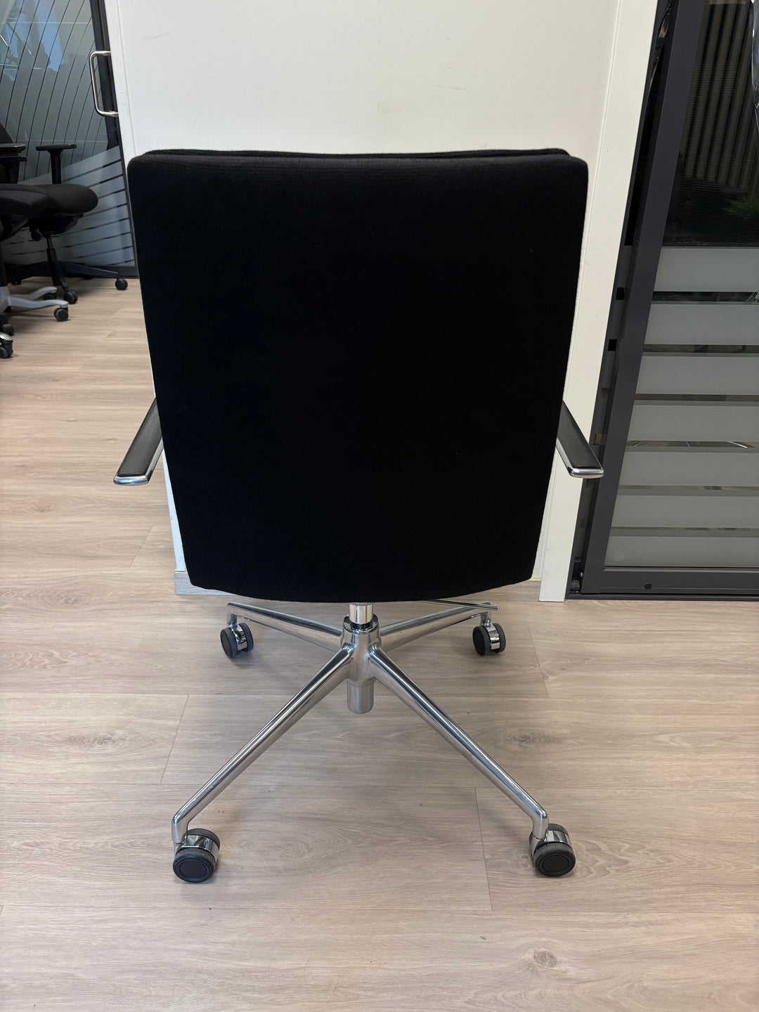 NY (DEMO) | BRUNNER FINA SOFT 6722/A KONFERANSESTOL