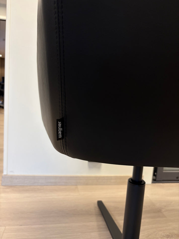 NY (DEMO) | WAGNER W-CUBE 1 C HIGH BACK KONFERANSESTOL/LOUNGESTOL
