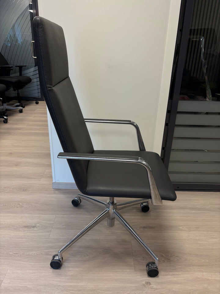 NY (DEMO) | BRUNNER FINA SOFT KONTORSTOL/KONFERANSESTOL