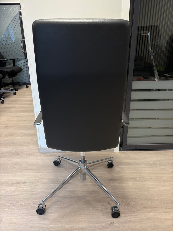 NY (DEMO) | BRUNNER FINA SOFT KONTORSTOL/KONFERANSESTOL