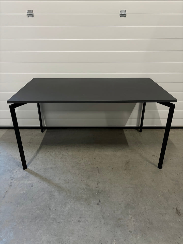 BRUKT | LAMMHULTS DESIGN MANUELT SKRIVEBORD