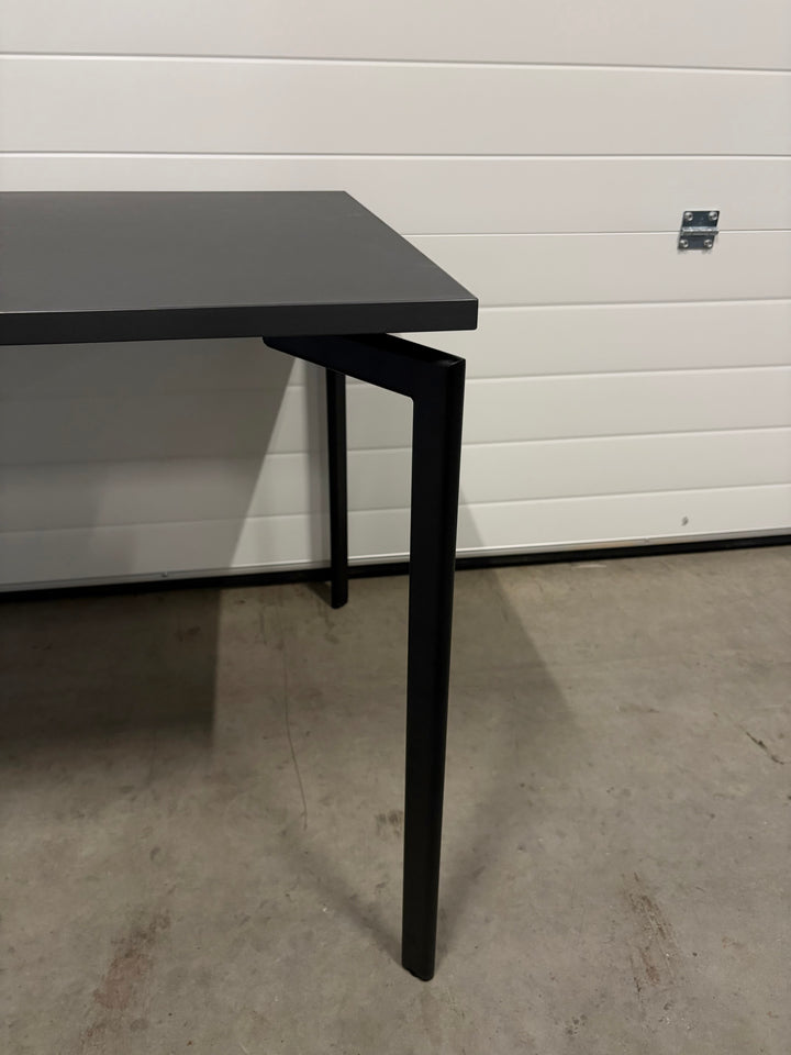 BRUKT | LAMMHULTS DESIGN MANUELT SKRIVEBORD