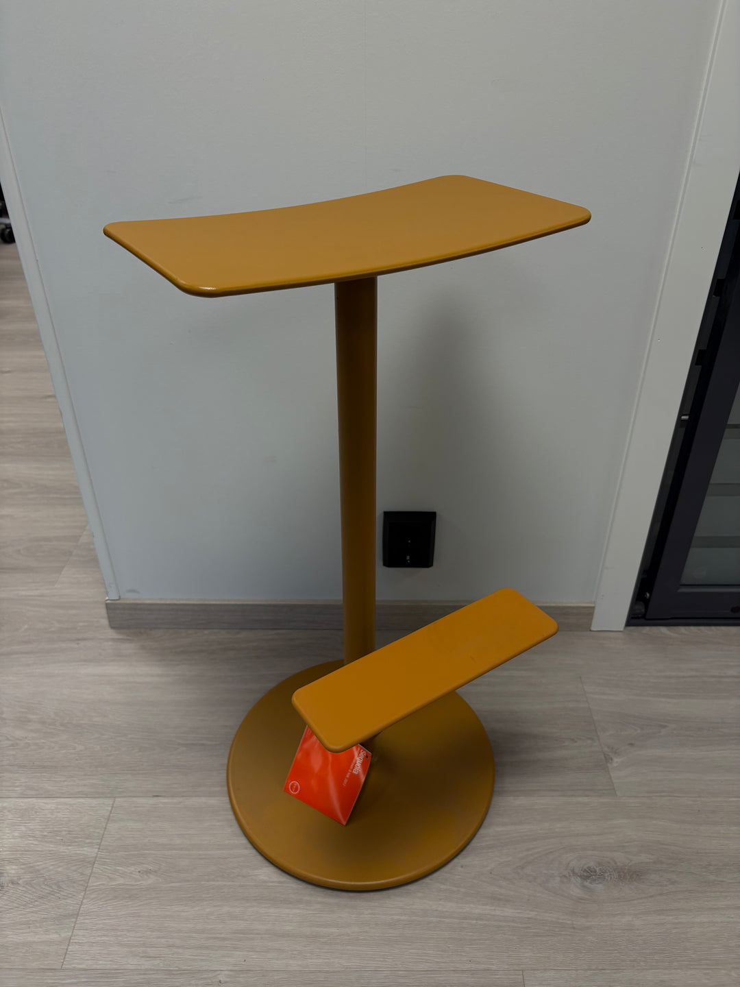 NY (DEMO) | MAGIS SEQUOIA BARSTOL