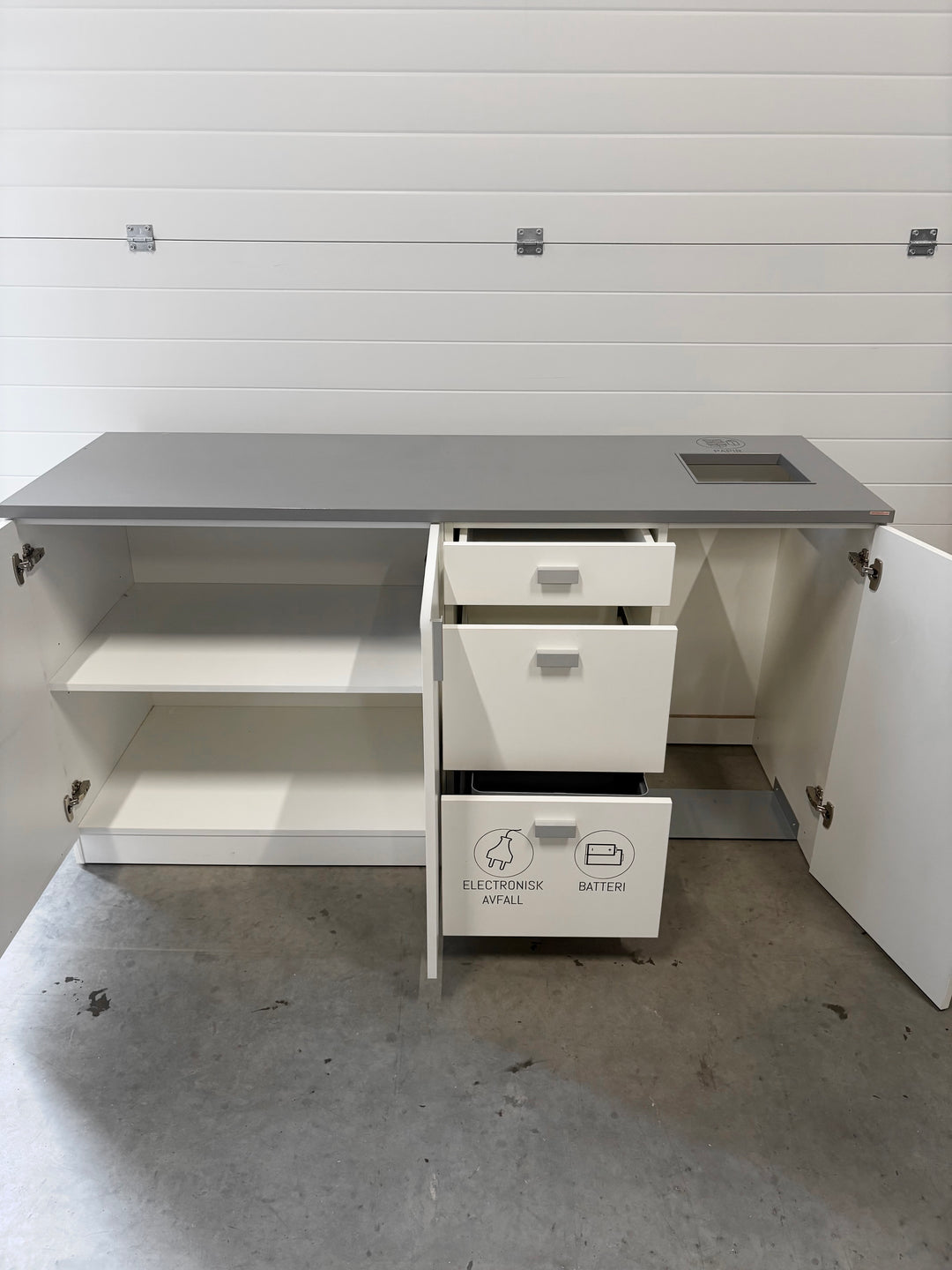 BRUKT | DOBBELSEKSJON HUB SKAP MED KILDESORTERING