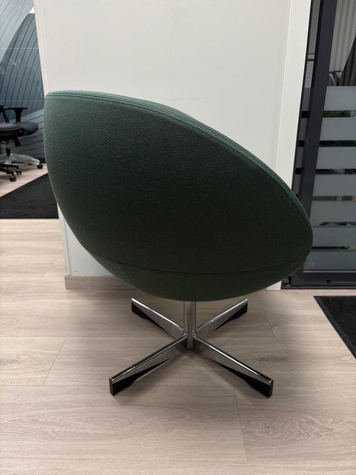 BRUKT | FORAFORM PLANET DESIGN LOUNGESTOL
