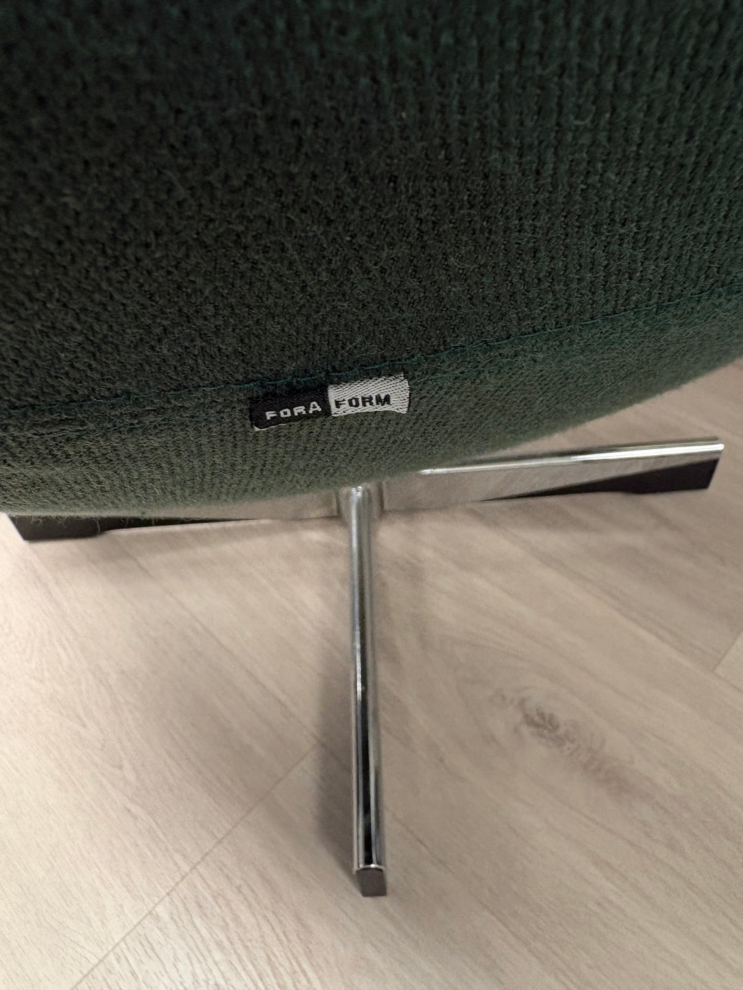 BRUKT | FORAFORM PLANET DESIGN LOUNGESTOL