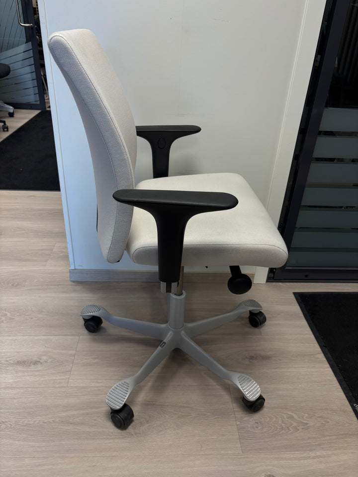 BRUKT | HÅG CREED 6004 BEIGE KONTORSTOL