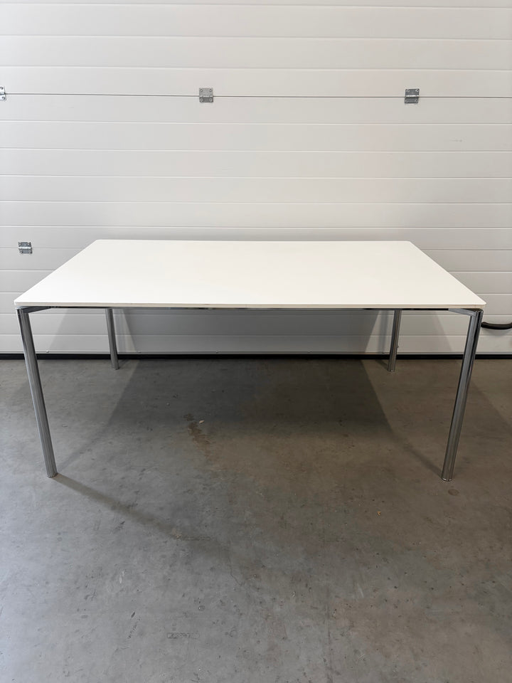 BRUKT | FRITZ HANSEN DESIGN MØTEBORD/KONFERANSEBORD 160/180CM