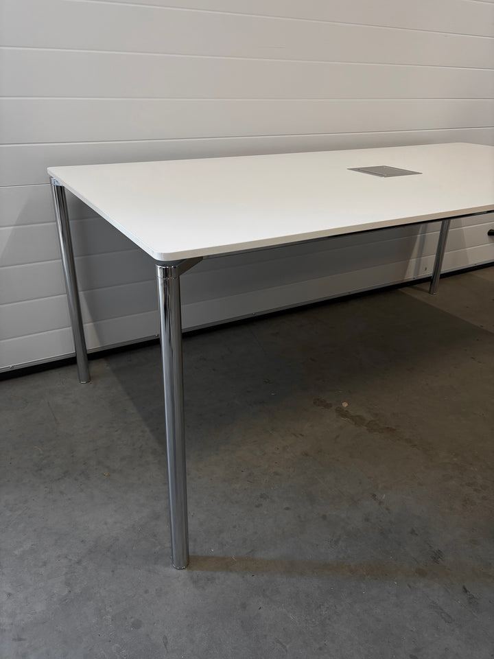 BRUKT | FRITZ HANSEN DESIGN MØTEBORD/KONFERANSEBORD 160/180CM