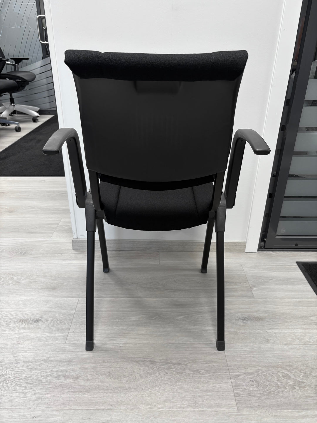 BRUKT & NYTRUKKET | HÅG CONVENTIO 9510 KONFERANSESTOL MED ARMLENER